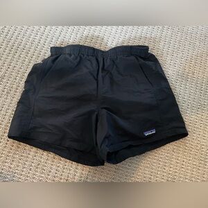 Patagonia Black Baggies Shorts 5”, SMALL